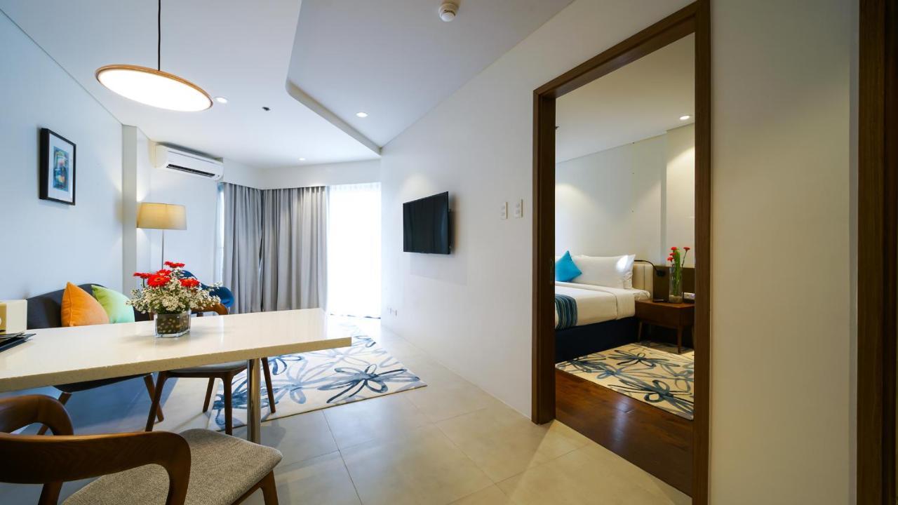 Tambuli Seaside Resort And Spa Мактан Екстериор снимка