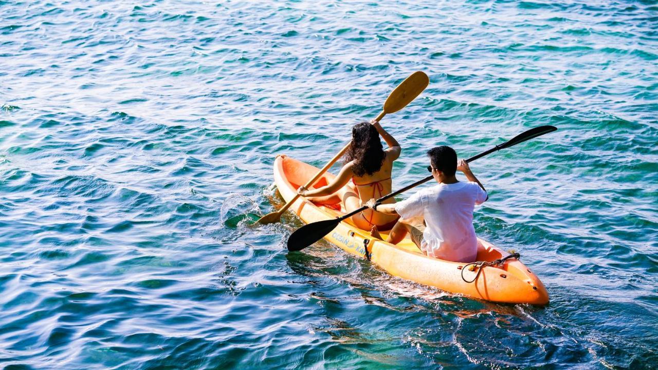 Tambuli Seaside Resort And Spa Мактан Екстериор снимка